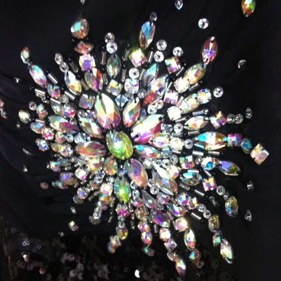 Tony Bowls Shoulder Sash Black Sparkly Maxi Evening dress; US women's size 6 - Picture 10 of 15